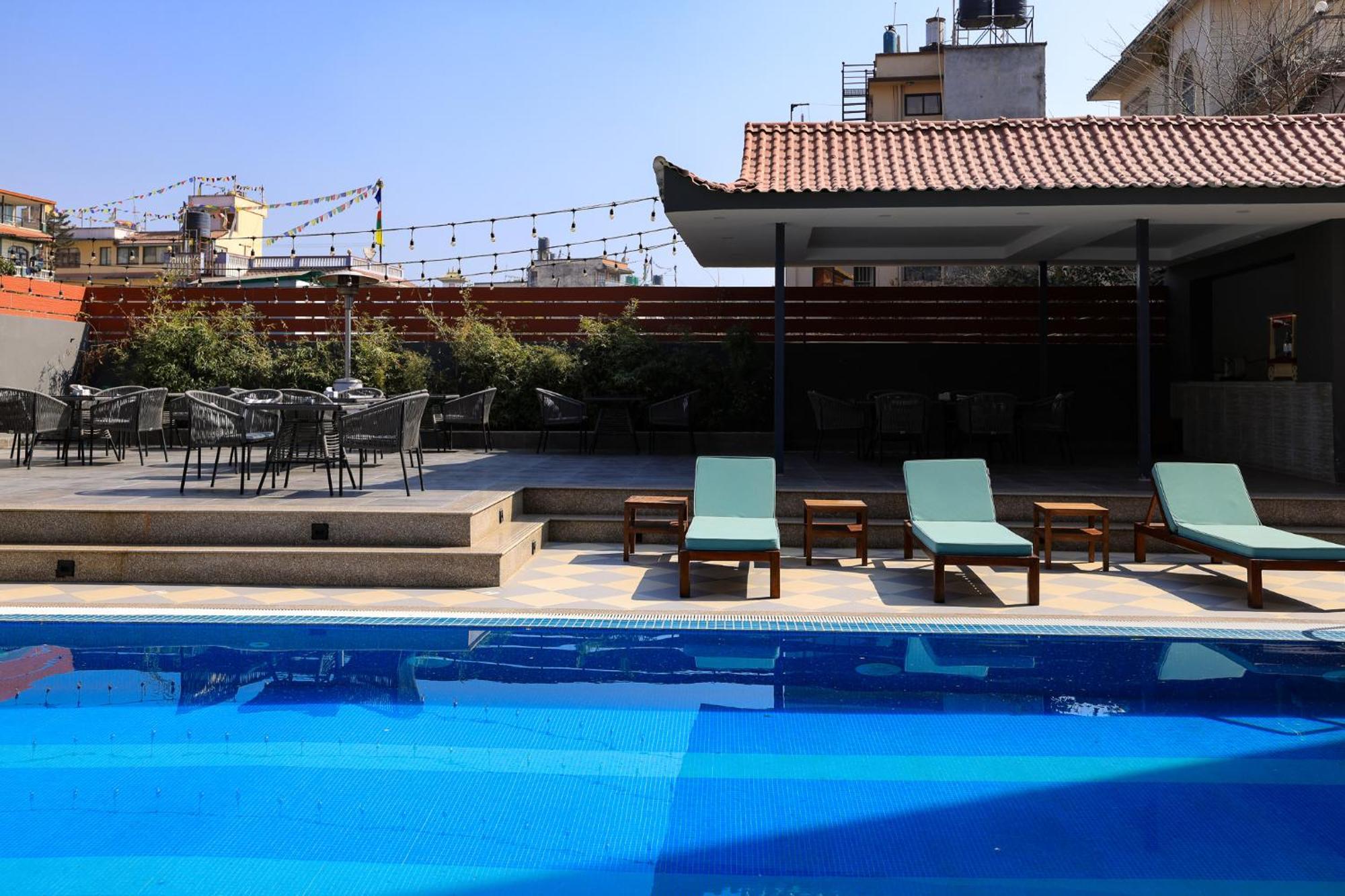 Hotel Dolmaling Kathmandu Esterno foto