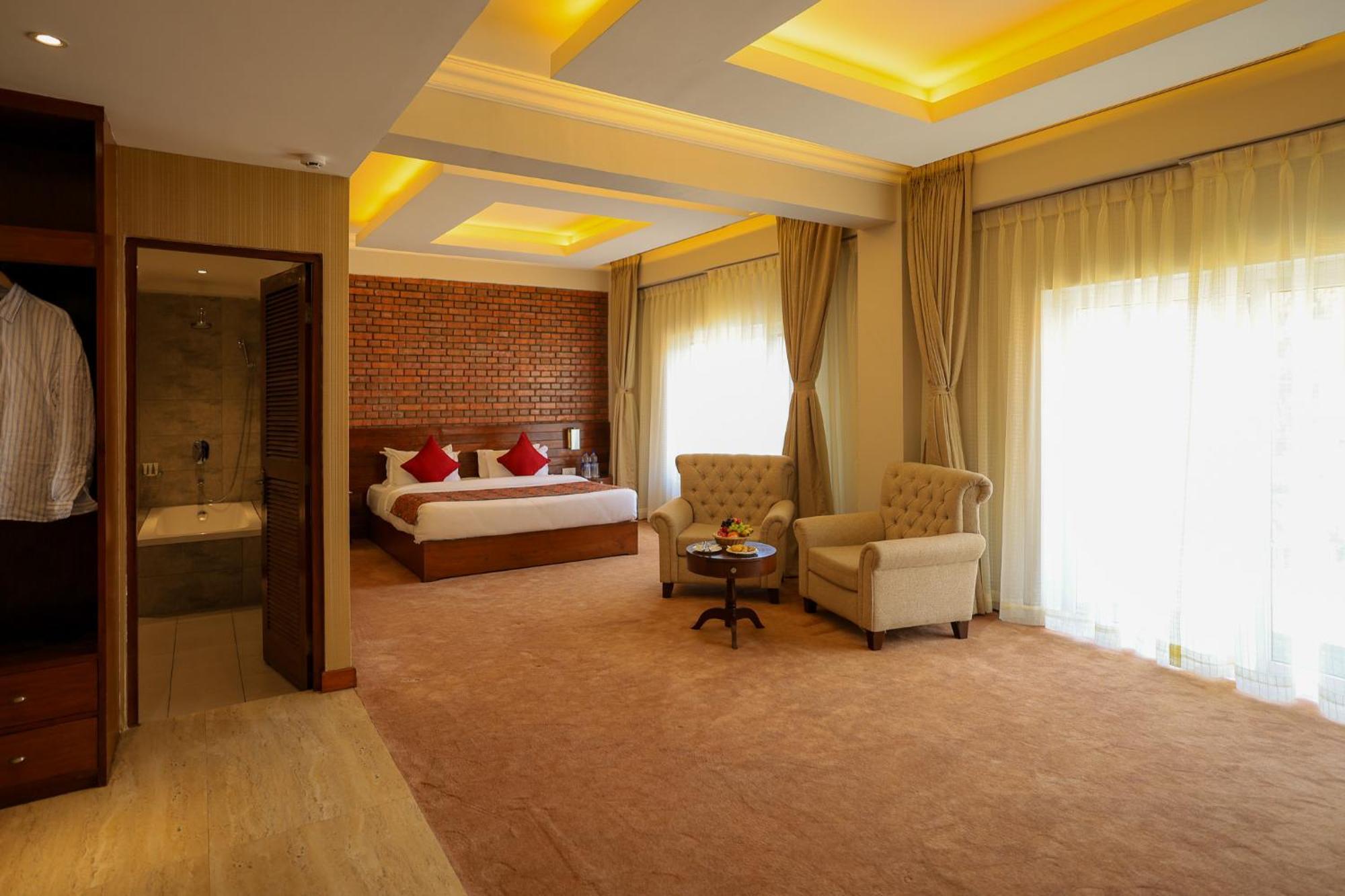 Hotel Dolmaling Kathmandu Esterno foto