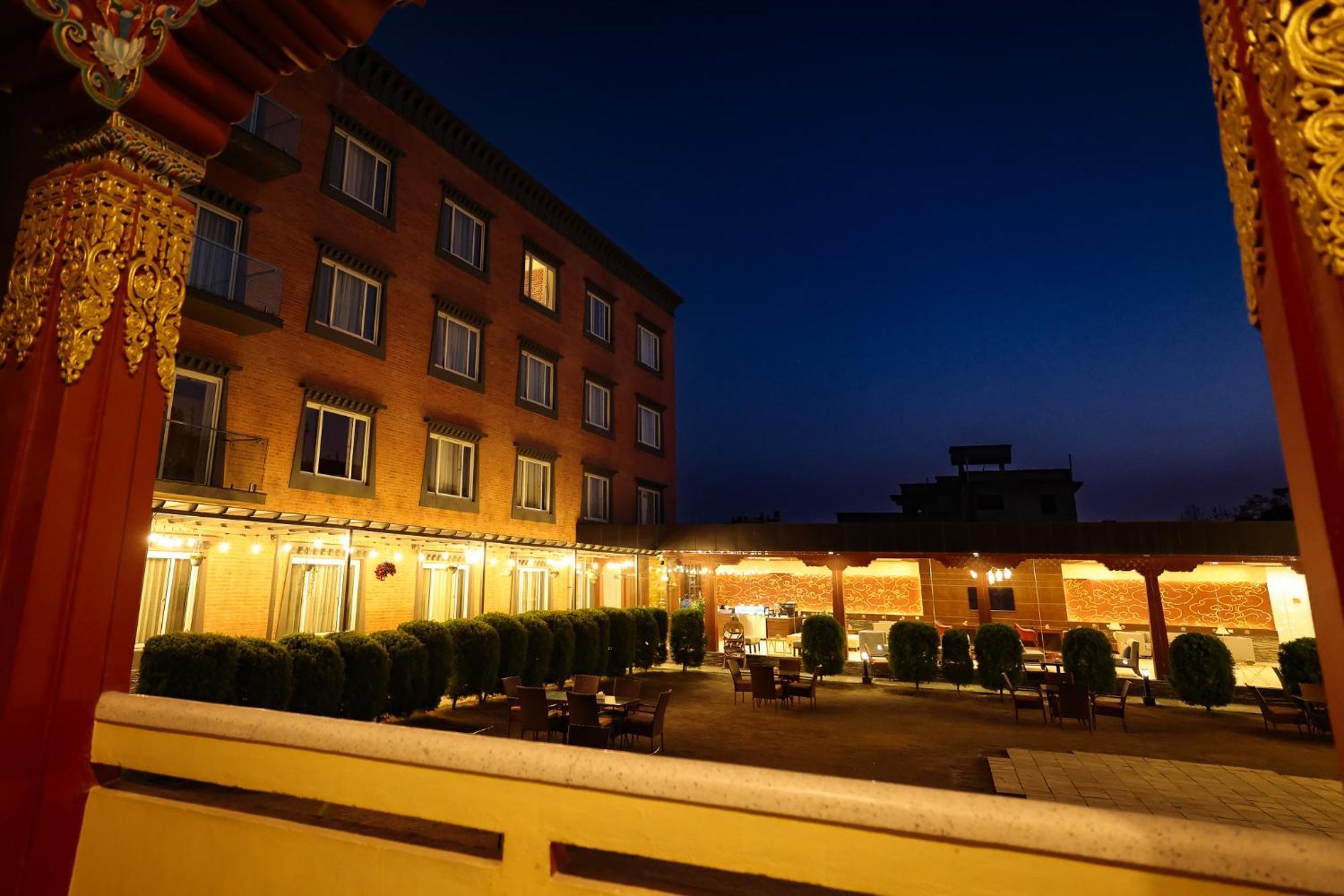 Hotel Dolmaling Kathmandu Esterno foto