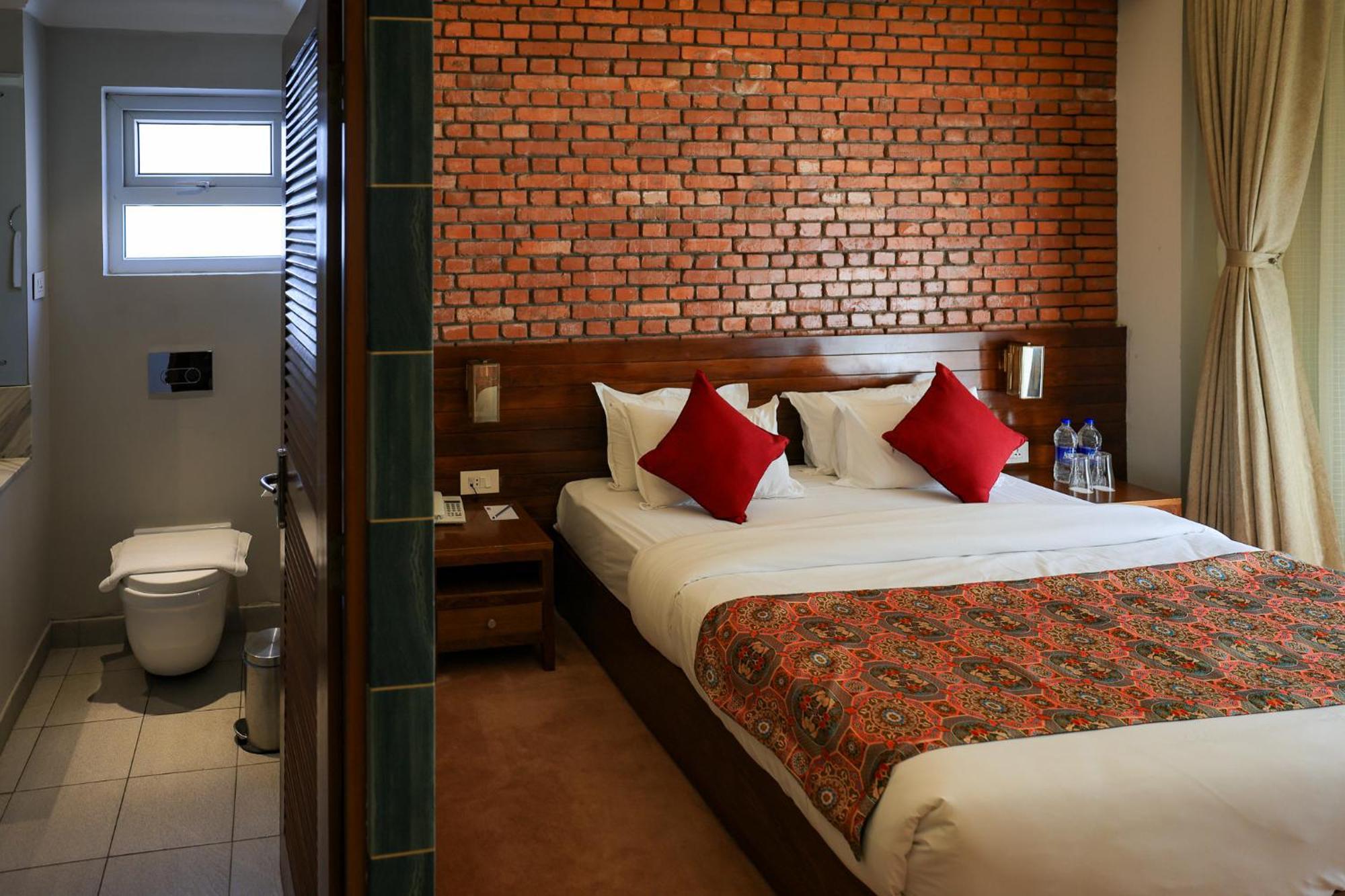 Hotel Dolmaling Kathmandu Esterno foto
