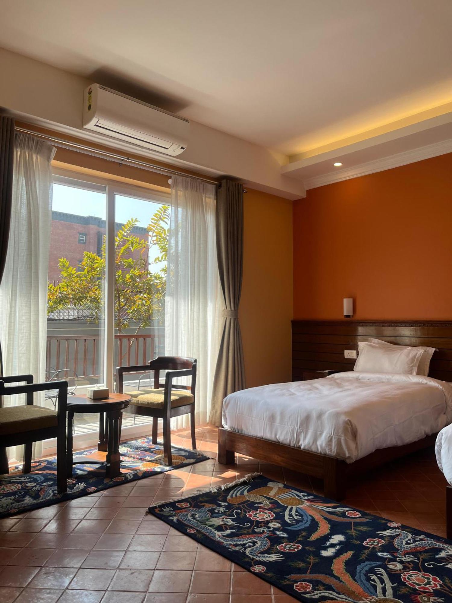 Hotel Dolmaling Kathmandu Esterno foto